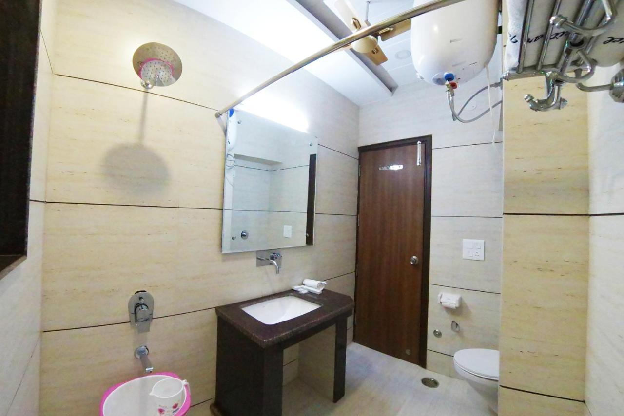 Hotel Amritsar International 2 Min Walk From Amritsar Bus Stand Eksteriør bilde