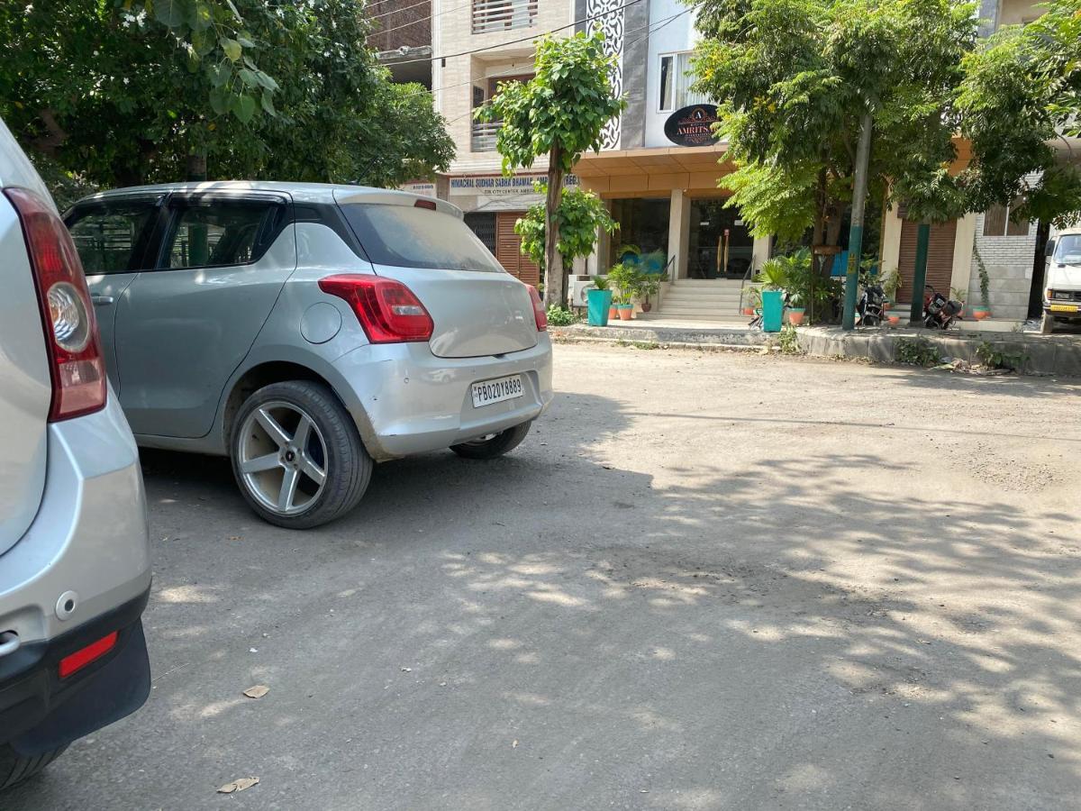 Hotel Amritsar International 2 Min Walk From Amritsar Bus Stand Eksteriør bilde